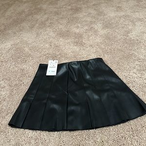 Zara pleated skirt